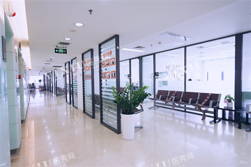 北京茗视光眼科崇文门店诊区环境
