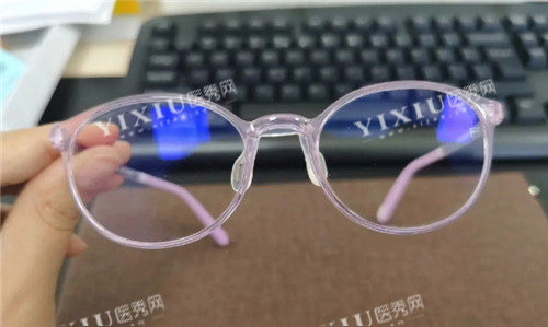 防控近视眼镜