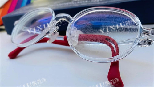 尼康控优点镜片