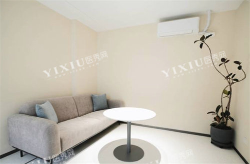 苏州光明眼科医院休息室