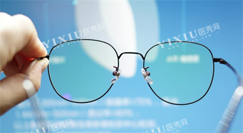 防蓝光近视眼镜